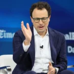 مدیرعامل آنتروپیک: هوش مصنوعی می‌تواند ۶ تا ۱۲ ماه دیگر جایگزین برنامه‌‌نویسان شود