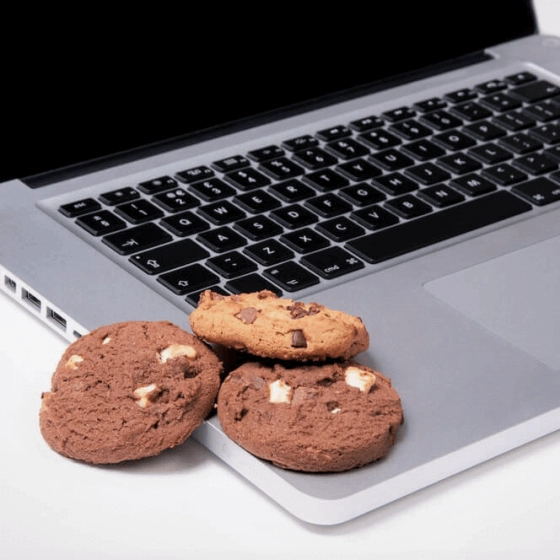 با کوکی‌ (Cookie) و کاربرد آن‌ در مرورگر و محیط اینترنت آشنا شوید