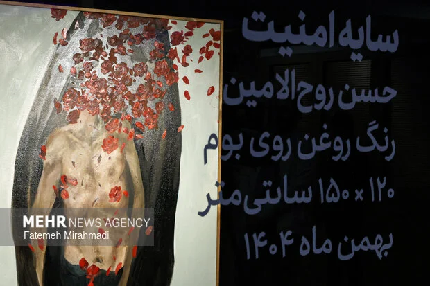 افتتاح نمایشگاهی از روایت تصویری جنگ ۱۲ روزه؛ «سایه امنیت» تماشایی شد افتتاح نمایشگاهی از روایت تصویری جنگ ۱۲ روزه؛ «سایه امنیت» تماشایی شد