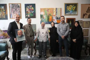 معاون صدا از گوینده پیشکسوت رادیو تجلیل کرد؛ میکروفن امانت مردم است