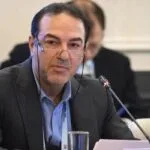 رئیسی: کنار هر مدرسه‌ای یک دکه سیگار فروشی وجود دارد