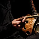 از خواندن «اخبار غلامحسین بنان در مطبوعات» تا سفر به ساز و آهنگ باستان