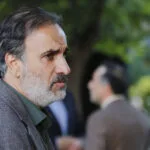 در سوگ هنرمندی که با زخمه‌های عاشقانه‌اش به کمانچه جان داد