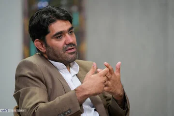 ببینید| رئیس اتحادیه کسب‌وکارهای مجازی: بازاریاب‌ها کف بازار «اینترنت پرو» می‌فروشند