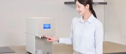 دستگاه سامسونگ Bespoke AI Ice Purifier روزانه 8 کیلوگرم یخ تولید می‌کند_69a08581929c4.jpeg