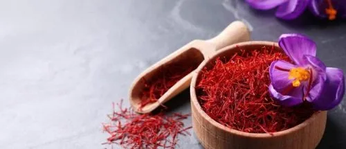 زعفران‌ تقلبی؛ معضل بزرگ بازار است | نقش صنف چاپخانه داران در توزیع گسترده طلای سرخ جعلی_69876aecb93af.jpeg