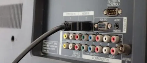 هشدار: کابل‌های HDMI قدیمی، تلویزیون هوشمند جدید شما را نابود می‌کنند_698a1e7576587.jpeg