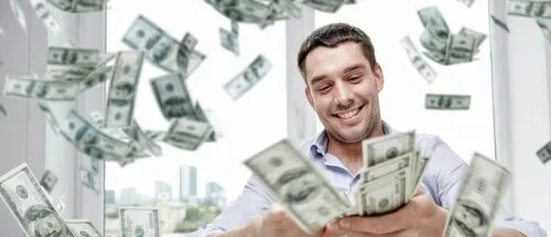 پولدارترین فرد جهان چقدر درآمد دارد و چند دلار پول دارد؟_699029ae5de34.jpeg