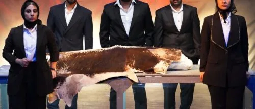 «گاوداری» و پستویی برای دفن پدر؛ برای زنده ماندن تئاتر تلاش می‌کنیم_6a129feda2caa.jpeg
